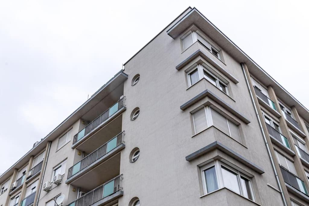 Apartment Free Parking *